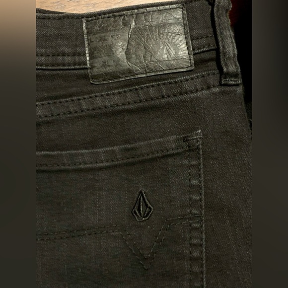 Volcom Sound Check super skinny low rise 5 / 27 - Picture 4 of 9